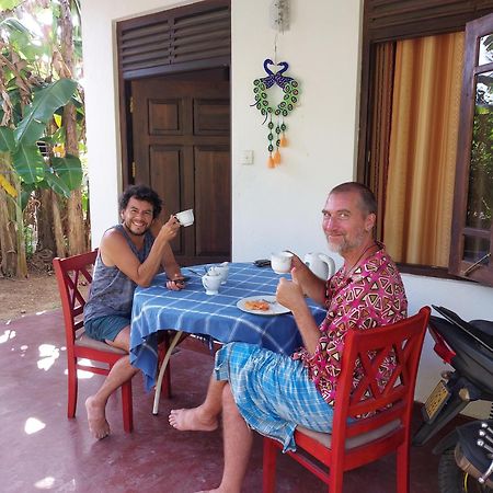 Eco Nest Marakolliya Bed & Breakfast Tangalle Exterior photo