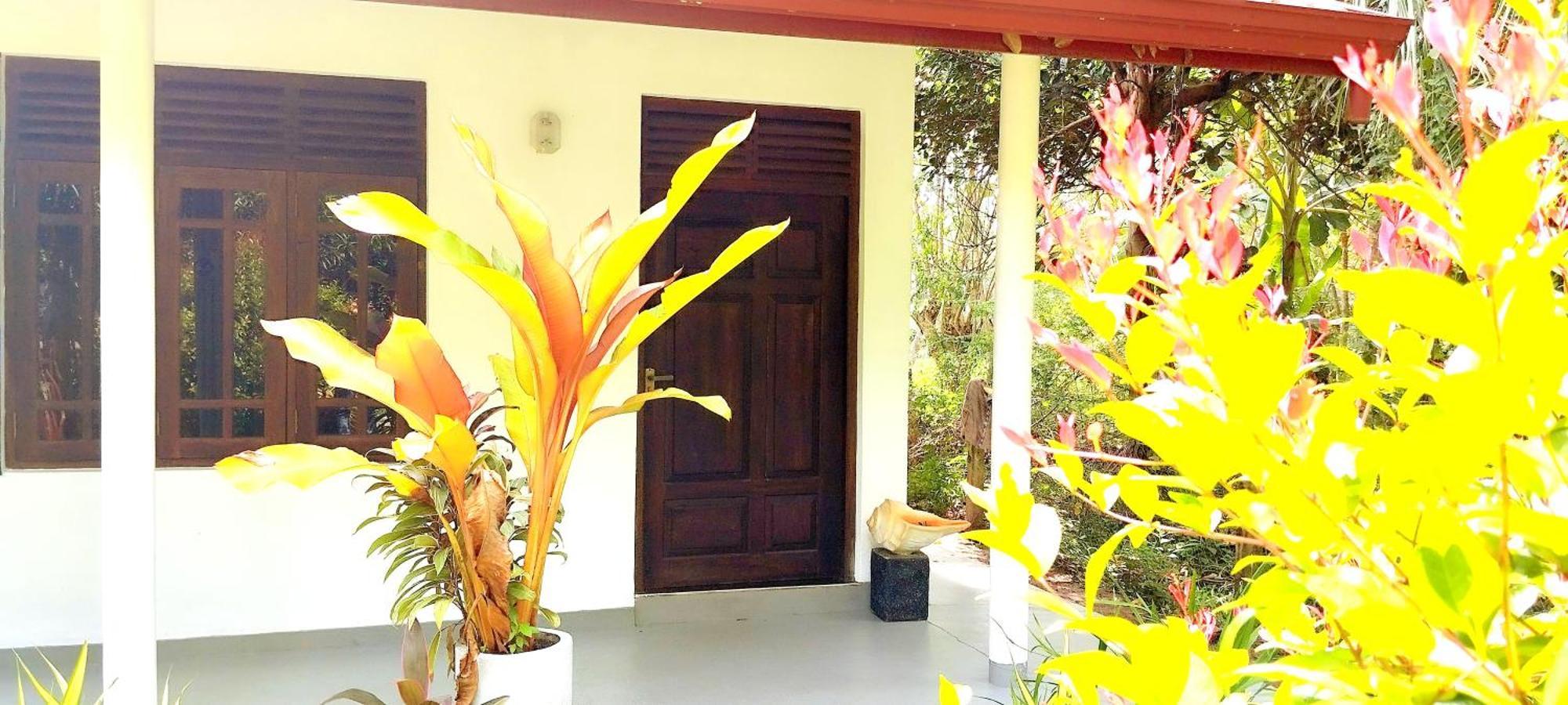 Eco Nest Marakolliya Bed & Breakfast Tangalle Exterior photo